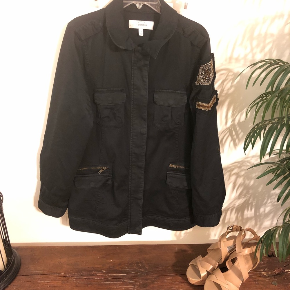 Black TORRID military jacket 🧥